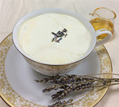 準グランプリ ラベンダーハニーミルクティー Tea Instructor Of The Year 21 日本紅茶協会